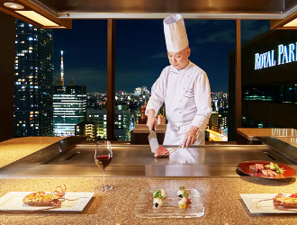 三菱地所ホテルズ＆リゾーツ株式会社／ザ ロイヤルパークホテル アイコニック 那覇 求人 ライブ感ある鉄板焼レストラン。鉄板焼の経験者はもちろん、経験を活かして新たな経験を積みたい方も大歓迎！