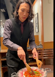 『焼肉・韓国料理 KollaBo（コラボ）』『クムコーヒー』etc.／株式会社韓流村 求人