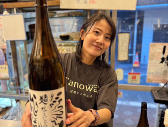 オリエンタル・グループ 求人 【たの平】
板前が調理する一品料理と日本酒が楽しめる立ち飲み店も多数展開！肩肘張らずに料理や接客を楽しめます！