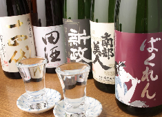 みちのく 求人 料理によく合うお酒も多数取り揃えているのでお酒の知識も吸収できます。