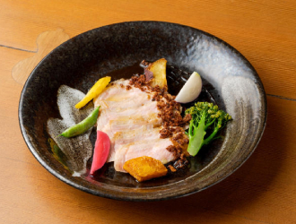 MI CASA（ミカサ） 求人 日本×スペイン。食材や器など日本の文化とスペインの文化を織り交ぜた独創的な食体験を提案しましょう。