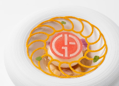 ジョルジオ アルマーニ ジャパン 株式会社 求人 美味しいだけでなく、目で見ても楽しめる鮮やかな一皿を作ります。かけがえのない技術を身につける事ができます。