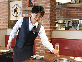 焼肉専科 肉の切り方／株式会社 明治座フードコミュニティー 求人