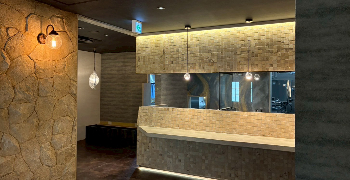 ステーキハウス 炭香／株式会社ウッド工舎（飲食事業 立ち上げ準備室） 求人