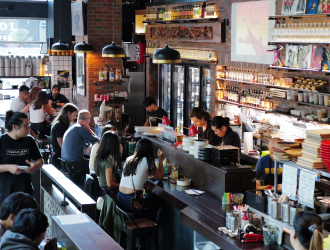 Tamari Bar & RONDO／MAKOTZ CORPORATION（マコツコーポレーション） 求人 アメリカでの新店立ち上げに参加するチャンスも多数！日本での経験を活かして、新たな経験を積んでください。