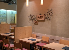 廚くろぎ じゅんちゃん（羽田空港内・新規開業プロジェクト） 求人 既存の運営店舗、東京駅直近のお店で勤務も可能です。