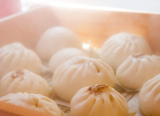 株式会社 萬珍樓 求人 幅広い年齢・経験のスタッフがそれぞれの経験やアイデアを活かし“笑顔”で勤務中！