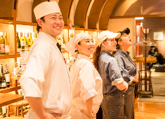 株式会社First Drop 求人 スタッフのスキルアップもはかる研修も充実。