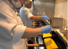 株式会社 升本フーズ 求人 1つのポジションを習得した後、違うポジションの仕事をつけます。自分のペースでステップアップ可。手厚いサポートあり◎