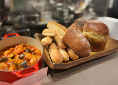 際コーポレーション 株式会社（新ブランド開発プロジェクトチーム） 求人 