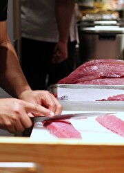 日本橋海鮮丼 つじ半／株式会社MTK 求人