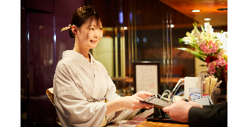 株式会社 瀬里奈 求人