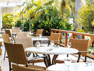 ホテルエミオン東京ベイ・ホテル コメント 横浜関内・ホテルルミエールグランデ流山おおかたの森 求人