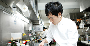 株式会社 成城石井 求人