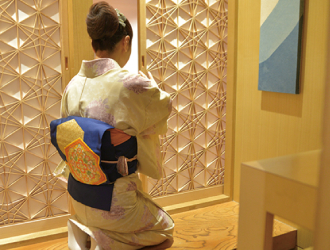 株式会社 僖成（きなり） 求人 和装ホールも募集。ワンランク上のサービス経験を積みたい方も大歓迎です！