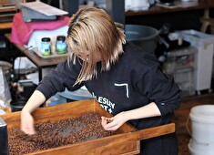 iki Roastery&Eatery／iki Espresso／株式会社ikiマネージメント 求人 プロダクションアシスタント（焙煎技師）としてご活躍中の方や志す方からのご応募も歓迎！（最初は簡単作業からスタート）