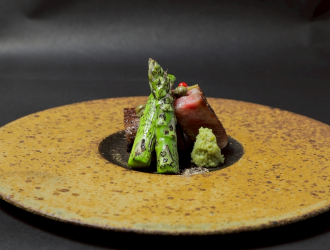 神楽坂SANGA（さんが）／グローバルフードサービス株式会社 求人 和食だけでなく、フレンチ・イタリアンなどの手法も取り入れた創作性ある一皿も提供します。