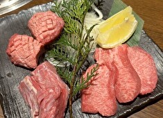 株式会社CTM 九州No.1黒毛和牛の呼び声高い「黒樺牛」をメインに、多くの種類を扱います。