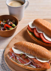 『Eggs ’n Things』『PONTE NUOVO CAFE』etc.／EGGS 'N THINGS JAPAN株式会社（エッグスンシングスジャパン） 求人