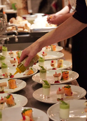 T'sレストラン（ティーズレストラン）／TOKYO-T's株式会社 求人