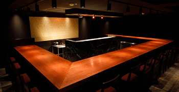 『鳥さと』『鳥さと 別邸』『銀座鳥真』 etc.／株式会社LAキッチン 求人