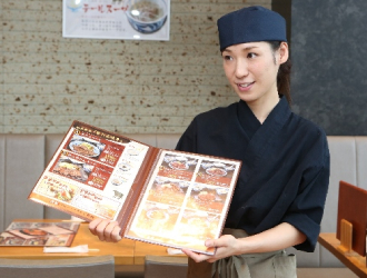 ロイヤル商事株式会社　※フード事業部・新店開業準備室 求人 【牛たん 青葉】高度な調理経験がなくても大丈夫！未経験からの参加も大歓迎です！