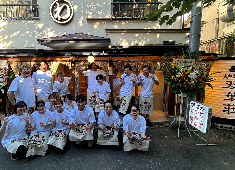 株式会社Stove’s market 求人 スタッフ同士のコミュニケーションがとれていてチームワークが抜群な環境です。