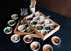 10T株式会社（MAYA） 求人 特別な日を彩る特別な料理。あなたが作ってお客様に喜んでもらいましょう。