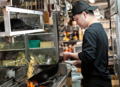 株式会社NSグループ　※飲食事業採用本部 求人 運営ブランドを行き来し、幅広い業態を経験する事も可能。貴方に合う方法でサービス業のスペシャリストに！