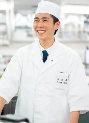 株式会社 熊魚菴 たん熊北店 求人