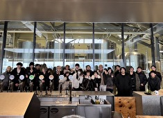 株式会社バンズダイニング 求人 希望者は醸造所などへの研修旅行へも参加できます。他エリアの社員との交流の場でもあります♪