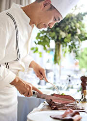 株式会社テイクアンドギヴ・ニーズ　★東証プライム上場企業／ウェディング・ホテル・レストラン採用本部 求人