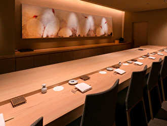 すしなす／麻布十番 秦野よしき／立喰 鮨となりetc.／株式会社となり 求人