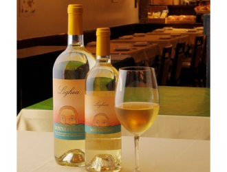 ESSE DUE（エッセドゥエ）／株式会社エムアイエステート 求人 イタリアワイン100％！ワインを学びたい方にもぴったりな環境です。料理とワイン、両方のスキルを伸ばしませんか。