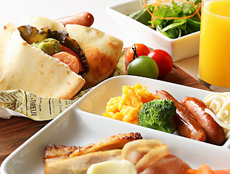 『SAYAN terrace HOTEL&RESORT（サヤン・テラス ホテル＆リゾート）』株式会社エヴァーブルースカイ 求人