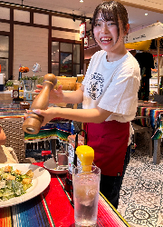 株式会社 アメリカンハウス/LA SALSA 求人