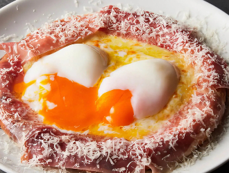 『Aju trattorìa』『YOLO cafe&bar』 etc.／株式会社レストレ 求人