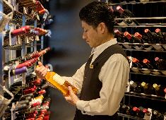 株式会社 WDI JAPAN ファインダイニング事業部 求人 「働きたい企業No.1」を目指す厚遇を約束。