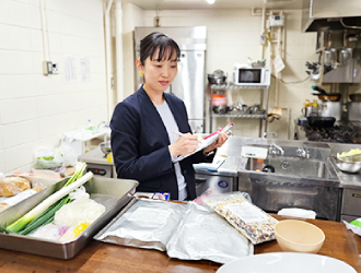 ジャパンウェルネス株式会社 求人 適性や経験次第ではエリアマネージャーや営業、人事総務へのキャリアチェンジも可能です。