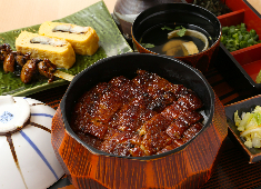 株式会社ジェイグループホールディングス／「うな匠」「ほっこり」「芋蔵」etc（東証グロース） 求人 料理は素材にこだわって、手作りにてお客様に提供しています！