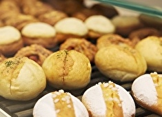 よつ葉ホワイトコージ株式会社 求人 お料理好きも、パン作りが得意な方も。職種別採用で、個性が光る場所が必ず見つかる。よつ葉で新しい一歩を。