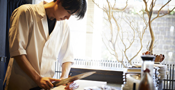 「神田 居酒屋こころ」「飯田橋 喝采」「渋谷 三心」「神田 居酒屋こころ となり」etc.／株式会社 Grant 求人