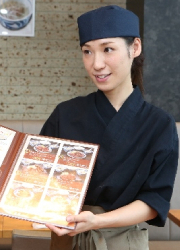 ロイヤル商事株式会社　※フード事業部・新店開業準備室 求人