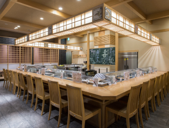 株式会社はなまる 求人 回転寿司だけでなく、カウンター寿司や立ち食い寿司、和食店など、多彩なブランドを展開しています。