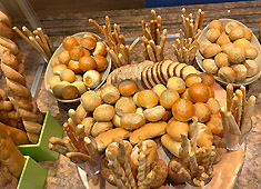 株式会社ジャパングレイス（契約先：シーホークコーポレーションリミテッドインク（SeaHawk Corporation Limited Inc)） 求人 ホテルや結婚式場・大規模レストランで大量の料理を作り、提供した経験がある方を歓迎！