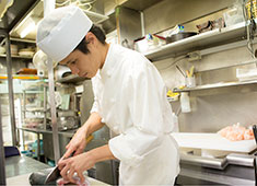 株式会社第一興商 求人 当社では一つの業態に固執することなく、色々な経験を積んで大きく成長してほしいと考えています。