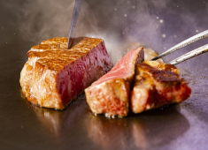 銀座 侍（さむらい） 求人 高級食材をふんだんに使ったコース料理を提供。あなたのサービスで、料理の魅力をさらに引き出してください！