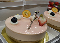 株式会社銀座近江屋洋菓子店／「茅場町店」 求人 お客様のご要望にお応えしたオリジナルケーキも承っております。