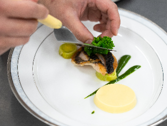 株式会社阪急阪神ホテルズ 求人