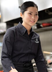 株式会社 花山／【五代目 花山うどん】【銀座別邸 花山】etc. ※新規出店事業部 求人